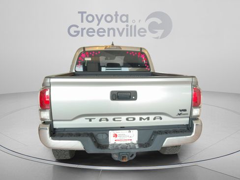 Used 2023 Toyota Tacoma TRD Off-Road AWD/4WD image 5