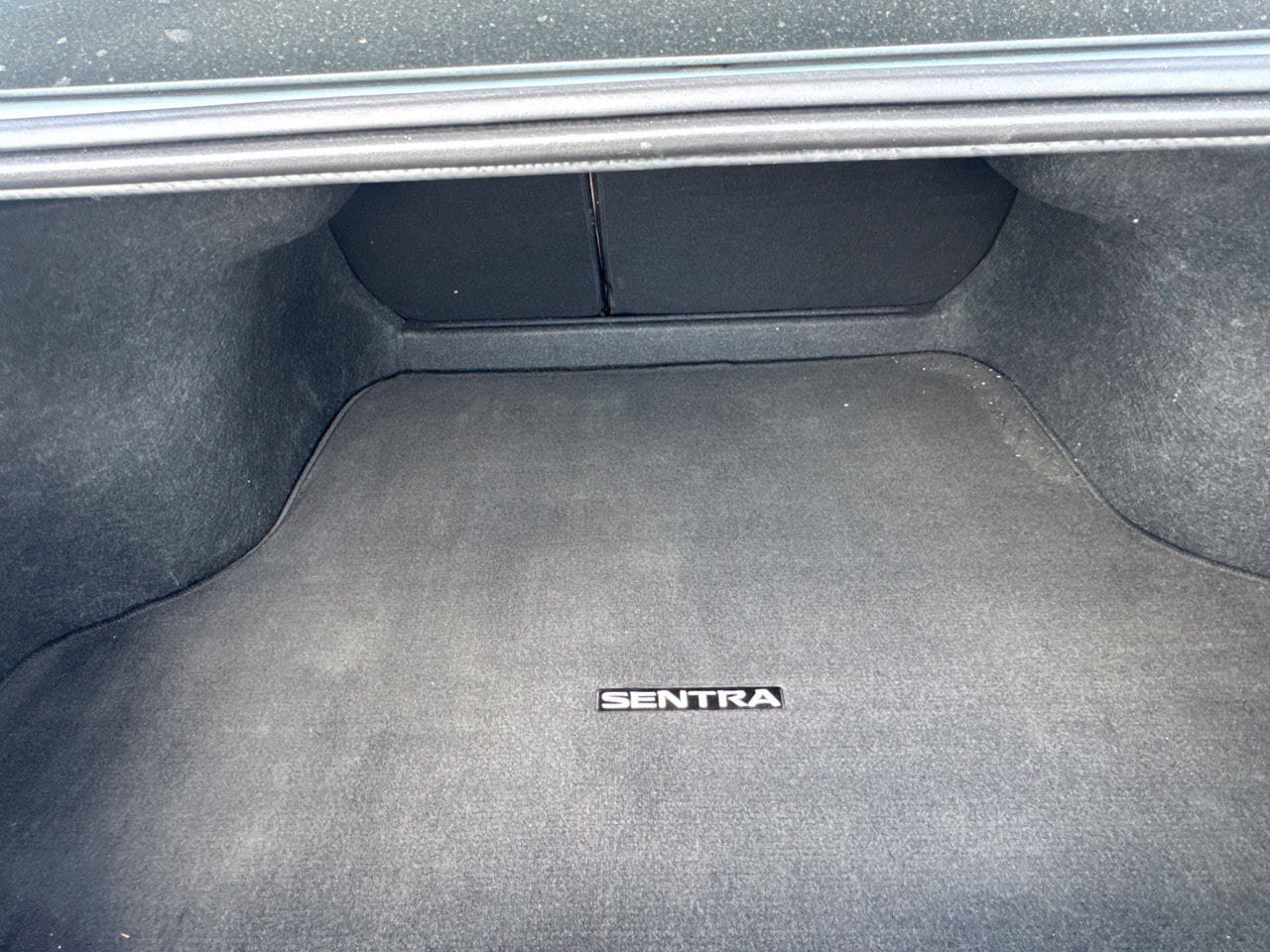 Certified 2025 Nissan Sentra SV w/ SV Premium Package FWD image 40