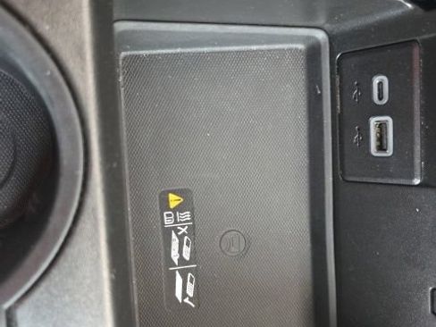 Used 2024 GMC Yukon Denali AWD/4WD image 37