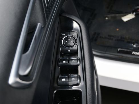 Used 2019 Ford Edge ST w/ Convenience Package image 11