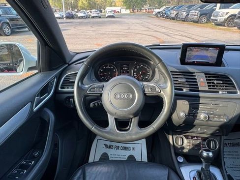 Used 2018 Audi Q3 2.0T Premium w/ Convenience Package image 19