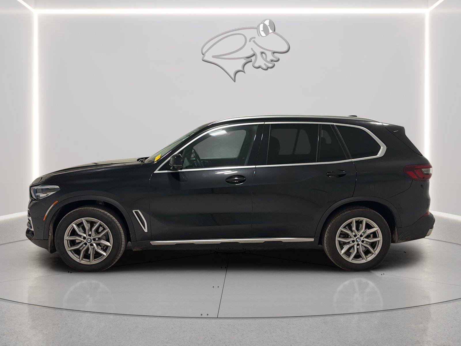 Used 2023 BMW X5 xDrive40i AWD/4WD image 2