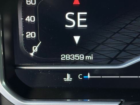 Used 2024 GMC Sierra 2500 Denali Ultimate w/ Max Trailering Package image 18