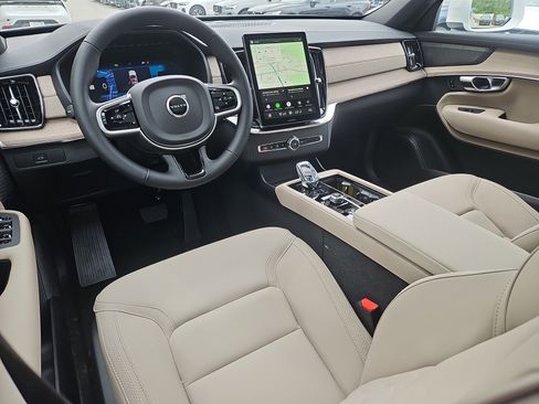 New 2026 Volvo XC90 B6 Plus w/ Protection Package Premier AWD/4WD image 3
