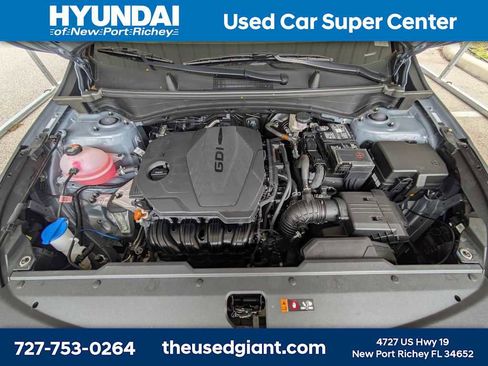 Used 2025 Kia Sportage EX image 13