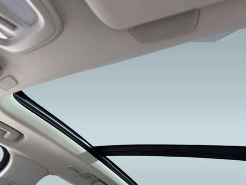 Certified 2023 Volvo XC90 B6 Plus w/ Protection Package Premier image 15