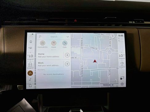 Certified 2024 Land Rover Range Rover SE AWD/4WD image 12