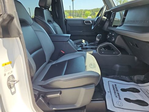 Used 2024 Ford Bronco Big Bend AWD/4WD image 13