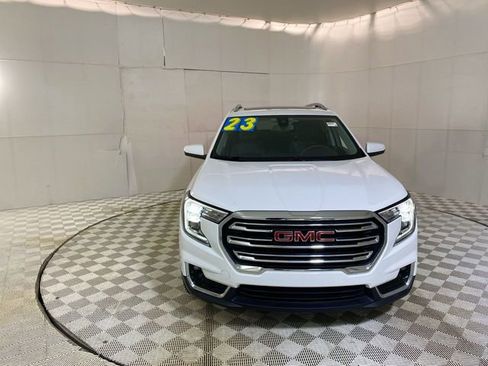 Used 2023 GMC Terrain SLT FWD image 21
