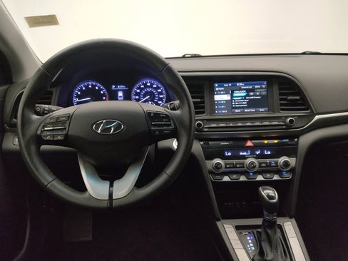 Used 2020 Hyundai Elantra Value Edition w/ Cargo Package (C1) FWD image 22