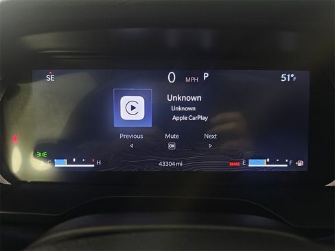 Used 2022 Jeep Grand Cherokee L Altitude image 30