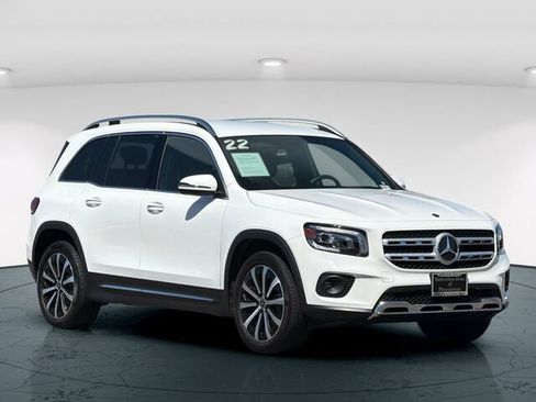 Certified 2022 Mercedes-Benz GLB 250 4MATIC image 9