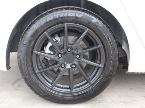 Used 2012 MAZDA MAZDA3 i Sport image 10