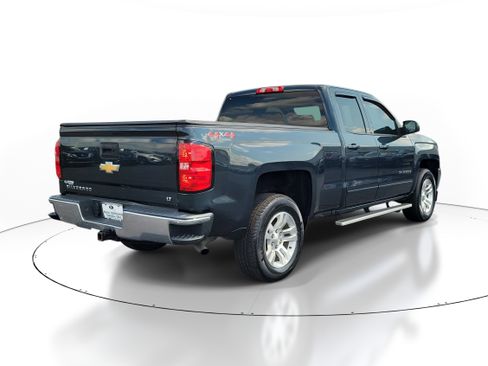 Used 2018 Chevrolet Silverado 1500 LT w/ All Star Edition AWD/4WD image 4