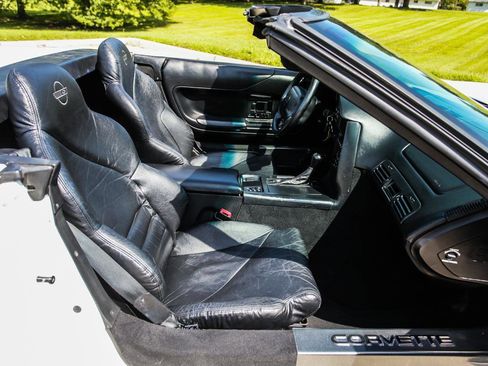 Used 1995 Chevrolet Corvette image 37