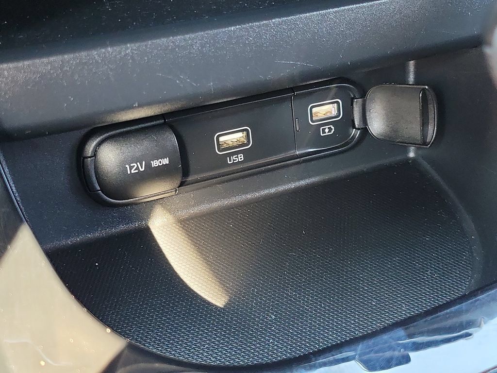 Used 2022 Kia Seltos Nightfall Edition AWD/4WD image 22