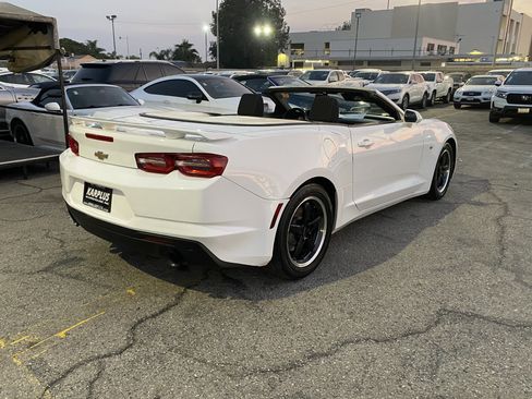 Used 2019 Chevrolet Camaro LT image 10