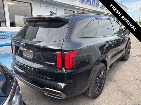 Used 2021 Kia Sorento SX FWD image 2
