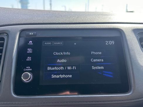 Used 2020 Honda HR-V Sport image 32