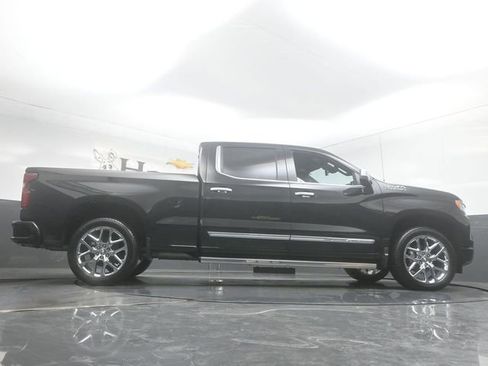 Used 2023 Chevrolet Silverado 1500 High Country w/ High Country Premium Package AWD/4WD image 51