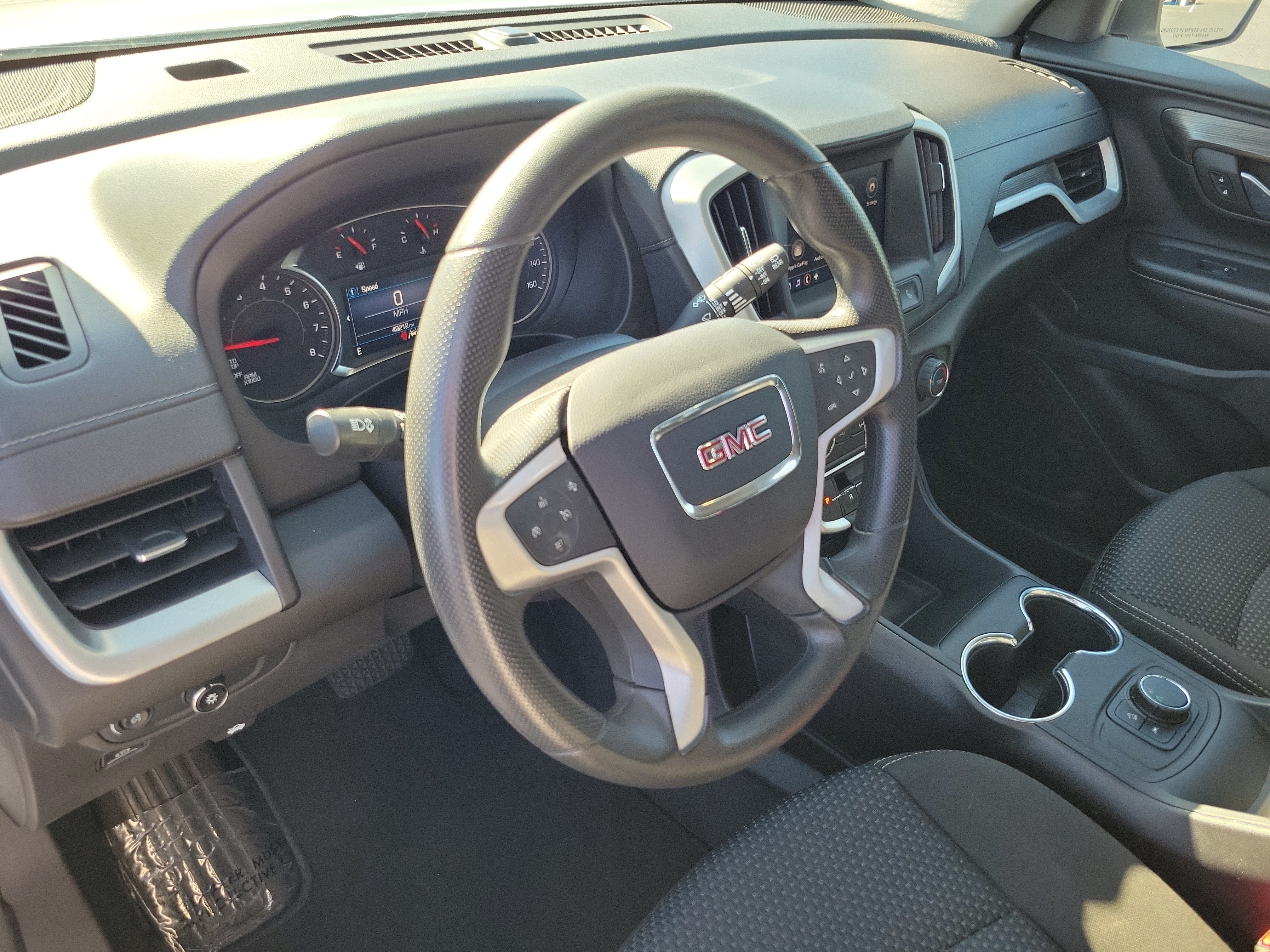 Used 2024 GMC Terrain SLE FWD image 16