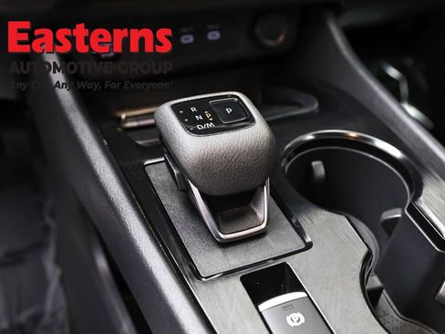 Used 2024 Nissan Rogue S image 13