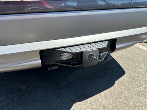 Used 2022 Toyota Highlander Platinum AWD/4WD image 9