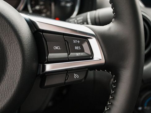 New 2026 MAZDA MX-5 Miata Club w/ Interior Package RWD image 13