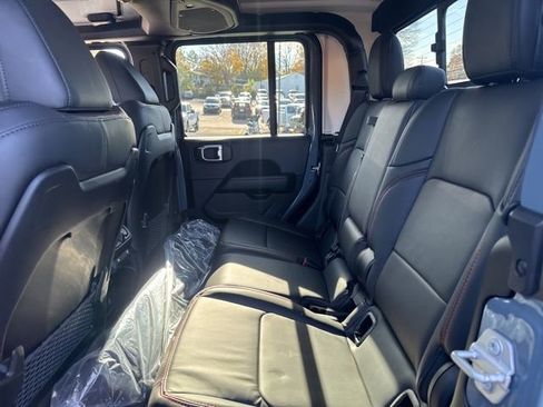 New 2026 Jeep Gladiator Rubicon image 13
