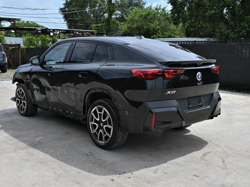 Used 2025 BMW X2 xDrive28i AWD/4WD image 5