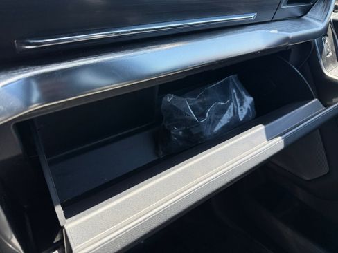 Used 2023 Ford F150 Lariat AWD/4WD image 26