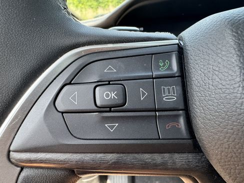 Used 2023 Jeep Grand Cherokee 4WD 4xe image 25