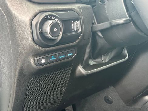Used 2023 Jeep Wrangler Unlimited Rubicon 4xe AWD/4WD image 27