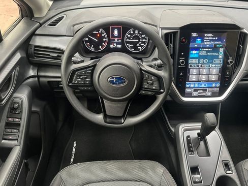 Used 2024 Subaru Crosstrek 2.0i Premium image 18