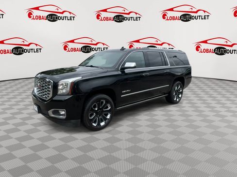 Used 2019 GMC Yukon XL Denali w/ Denali Ultimate Package AWD/4WD image 4