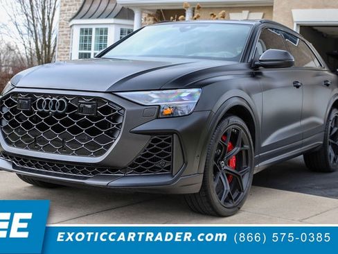 Used 2025 Audi RS Q8 performance image 1