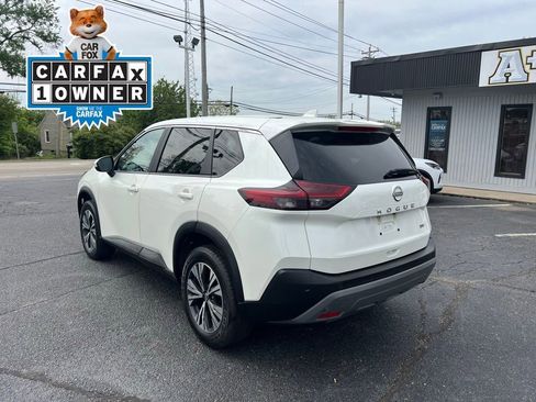 Used 2023 Nissan Rogue SV FWD image 8
