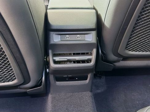 New 2026 Audi Q3 quattro 2.0T AWD/4WD image 27