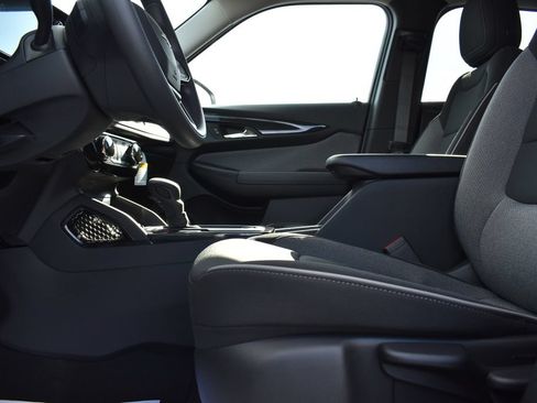New 2026 Chevrolet TrailBlazer LT FWD image 9