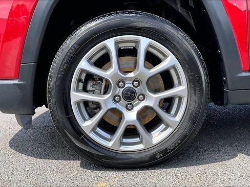 Used 2025 Jeep Compass Limited AWD/4WD image 34