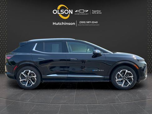 Used 2024 Chevrolet Equinox EV LT FWD image 12