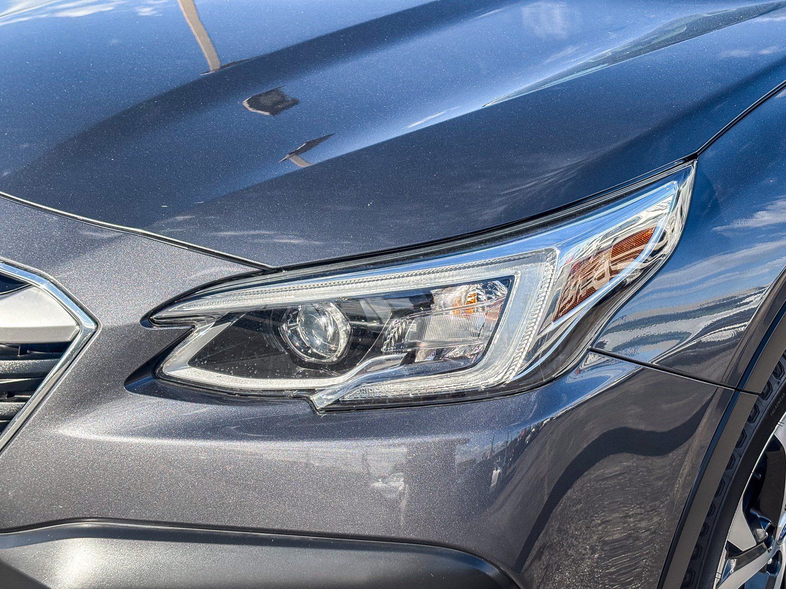 Used 2020 Subaru Outback Touring XT AWD/4WD image 10
