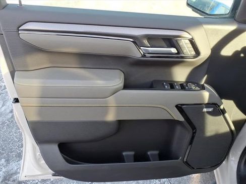 New 2026 Chevrolet Silverado 1500 ZR2 w/ Dark Appearance Package AWD/4WD image 8