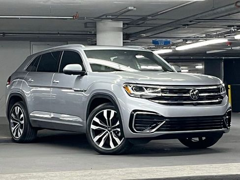 Used 2023 Volkswagen Atlas Cross Sport SEL Premium R-Line AWD/4WD image 2