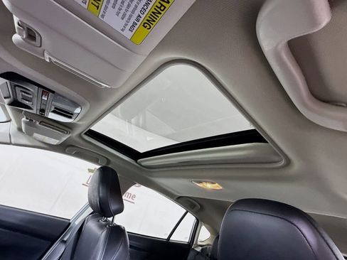 Used 2018 Subaru Impreza 2.0i Limited image 10