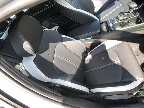 New 2025 Kia K5 GT-Line image 24