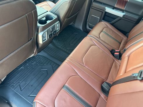 Used 2021 Ford F350 King Ranch w/ King Ranch Ultimate Package AWD/4WD image 4
