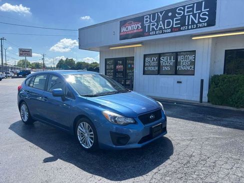 Used 2014 Subaru Impreza 2.0i Premium AWD/4WD image 2