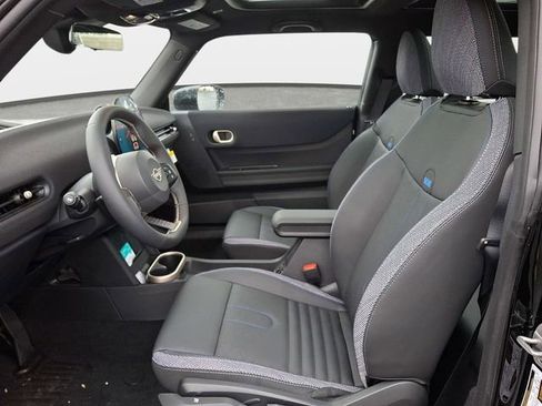New 2026 MINI Cooper 2-Door Hardtop FWD image 10