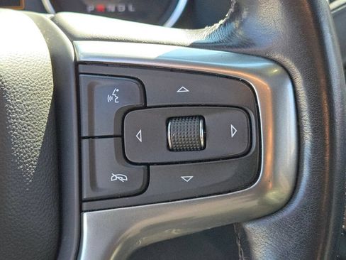 Used 2022 Chevrolet Silverado 1500 LT w/ Z71 Off-Road Package AWD/4WD image 29